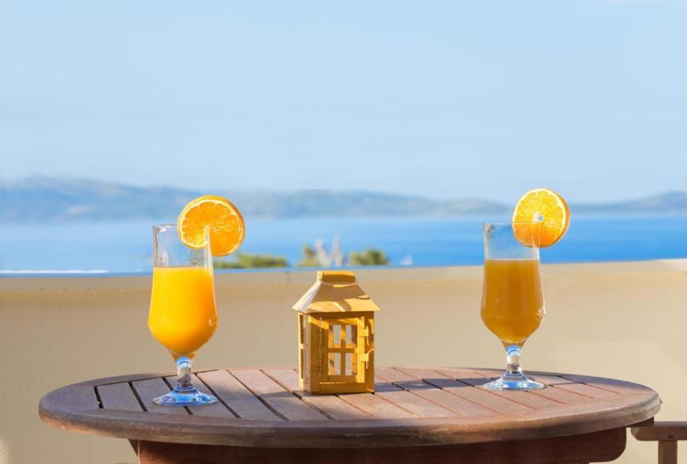 Food & Drinks, Malvasia Corner Studios - ex Romeo's House, Peloponnese