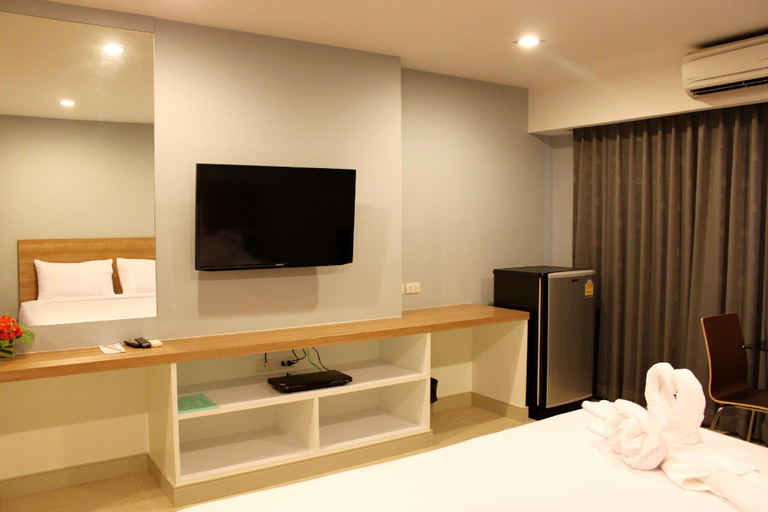 Bedroom 28