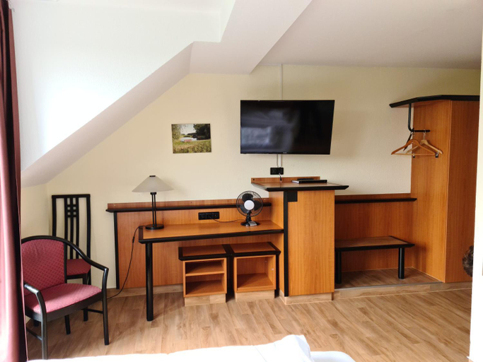 Bedroom 3, Landhotel Lowenbruch, Teltow-Fläming
