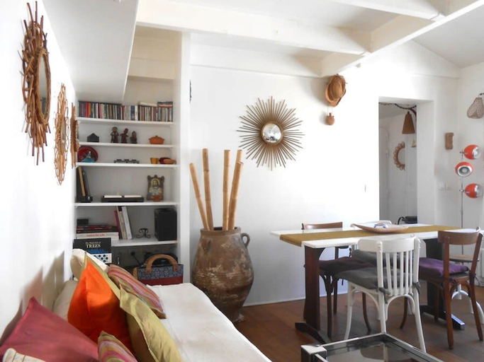 Room 5, Apartment Fashion Reaumur Citycosy, Paris