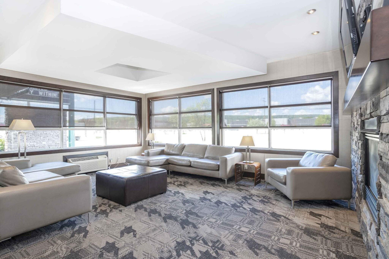 Public Area 3, Sandman Hotel & Suites Prince George, Fraser-Fort George