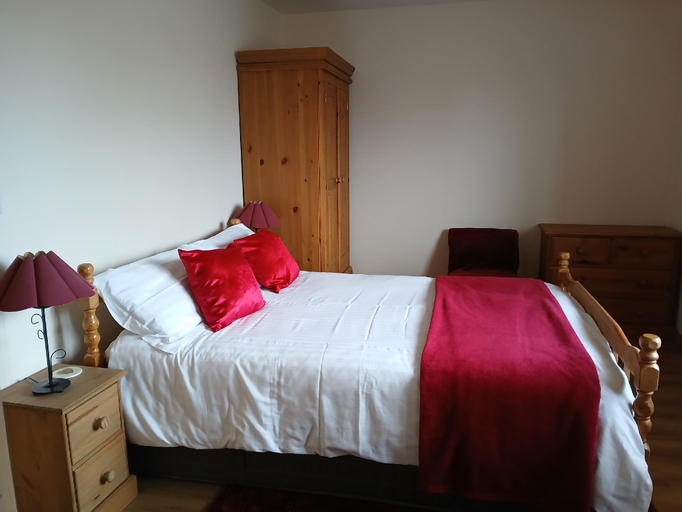 Others 5, Woodlands Peaceful Bedrooms, Cambridgeshire