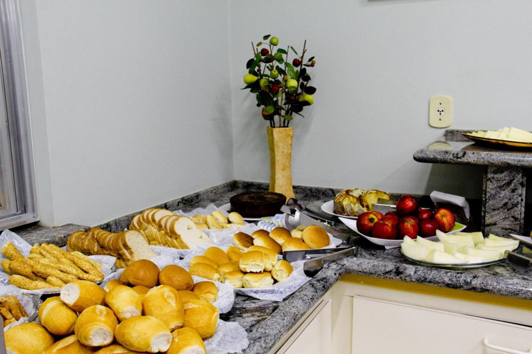 Food & Drinks 5, Alpha Ville Hotel, Assis