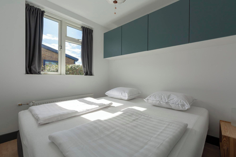 Bedroom 2, De Zeester 4-person holiday home n De Koog, Zijpe