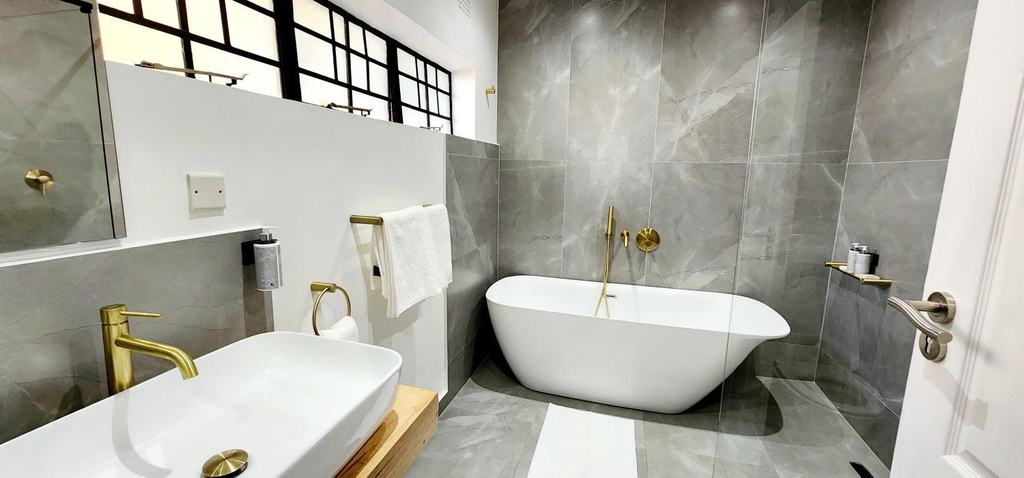 Others 5, Instahomes by Tru - Chrysalis B&B, Blantyre City