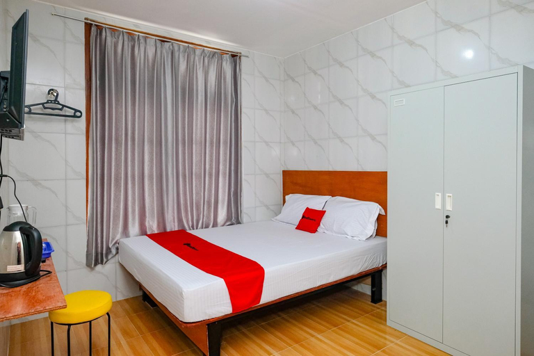 Bedroom, RedDoorz @ Timuran Prawirotaman, Yogyakarta