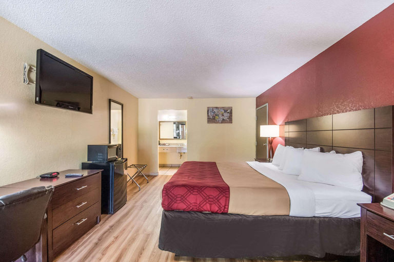 Bedroom 4, Econo Lodge Kearney - Liberty, Kansas City