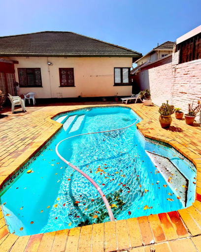 Others 4, Pinelands guesthouse, City of Cape Town