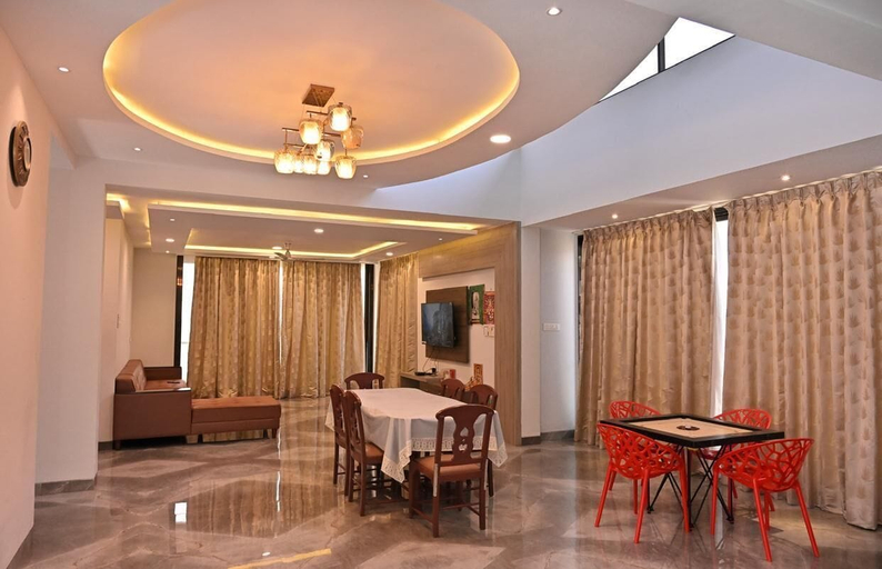 Others 5, Shreejee Villa, Satara