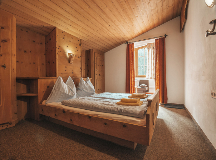 Bedroom, Hotel Mitterhof, Schwaz