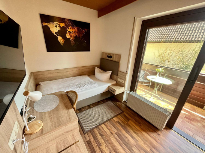 Bedroom 4, Annas Gastehaus, Forchheim