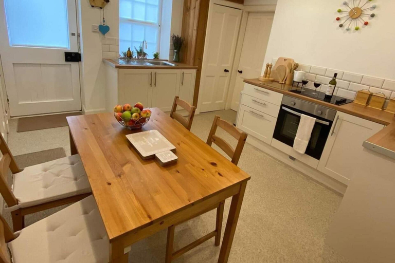 Private kitchen 2, Newburghaprtment/scotland/sleeps 4/firepit/garden, Fife
