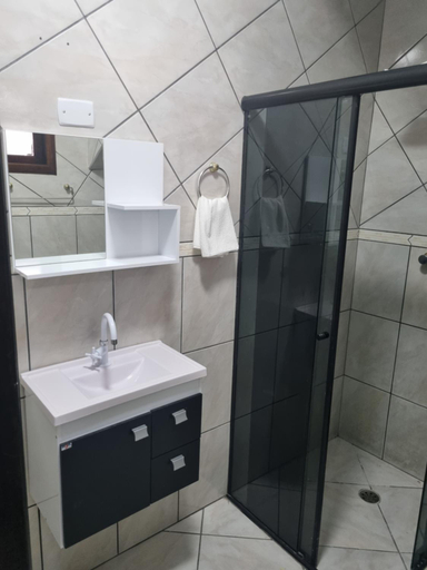 Bathroom, Hostel Anprado 7 kit cafe incluso, Prox-Aeroporto de Guarulhos, Guarulhos