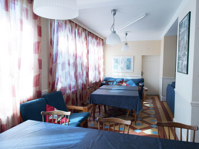 Bedroom 2, Beautiful holiday home with garden, Nièvre