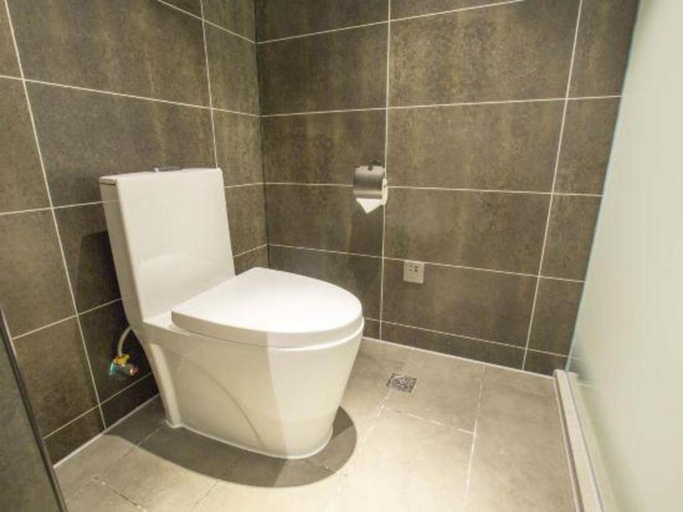 Bathroom 4, Qiuguo Hotel Beijing 789 Art District, Beijing