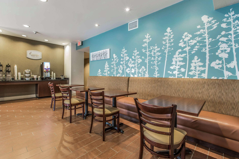 Food & Drinks 5, Sleep Inn & Suites Clintwood, Dickenson
