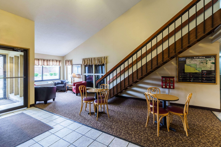 Public Area 3, Rodeway Inn Red Wing, Goodhue