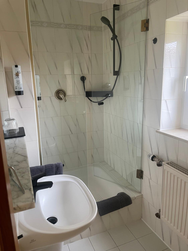 Bathroom 3, Hotel Birkenmoor, Lindau (Bodensee)