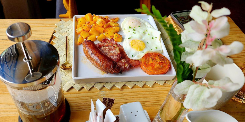Food and beverages 3, Instahomes by Tru - Chrysalis B&B, Blantyre City