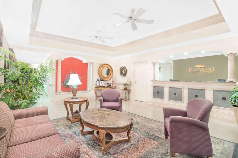 Public Area 2, Baymont by Wyndham Crestview, Okaloosa