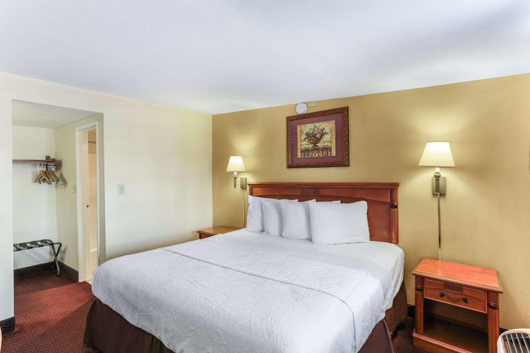 Bedroom 3, Americas Best Value Inn & Suites El Centro, Imperial