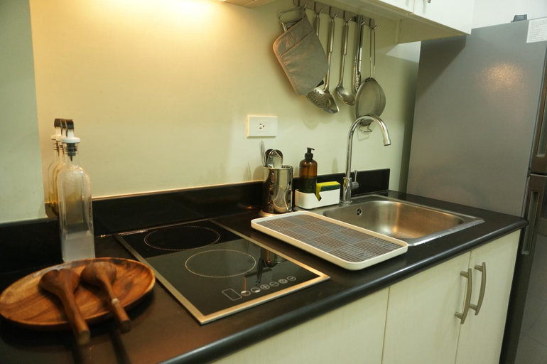 Others 5, Mint Homes in Jazz Residences Tower B, Makati City