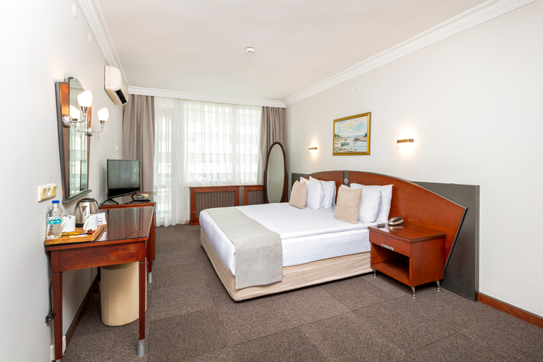 Bedroom 3, Kaya Hotel, Konak