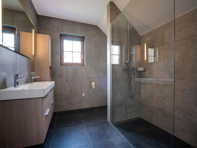 Bathroom 3, Chalet in Mauterndorf near Ski Slopes, Tamsweg