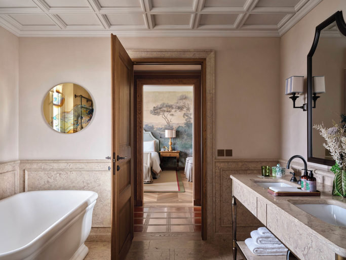 Bathroom 5, Collegio alla Querce, Auberge Collection, Florence