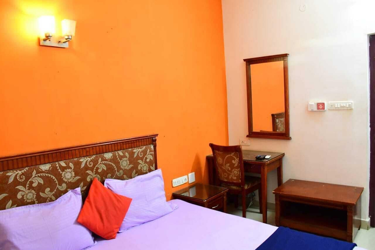 Bedroom 2, Sai Nalam Guest Inn, Chennai