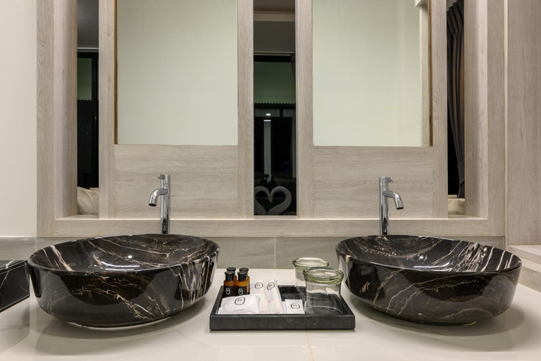 Bathroom 4, rocco villa, Pattaya