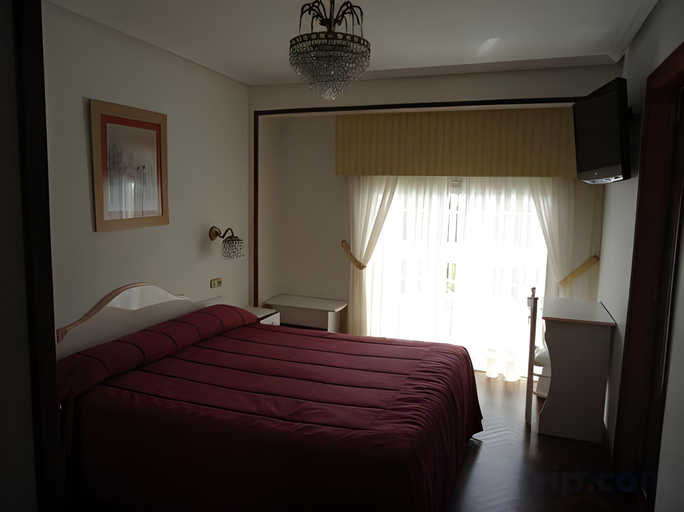 Bedroom 4, Alda Santa Cristina, A Coruña