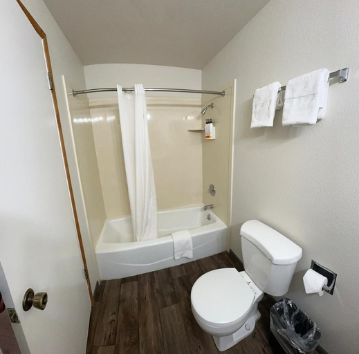 Bathroom 4, Hotel 191 - Moab, Grand