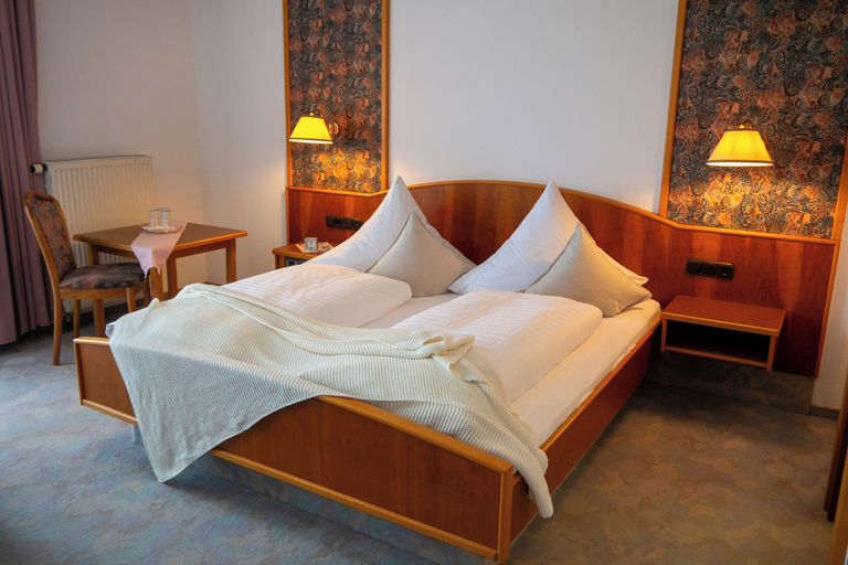 Bedroom 2, Gasthof zur alten Post, Regen