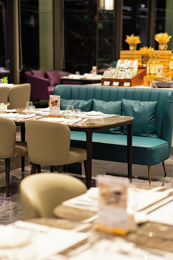 Food & Drinks 2, Serensia Woods, Zhuhai
