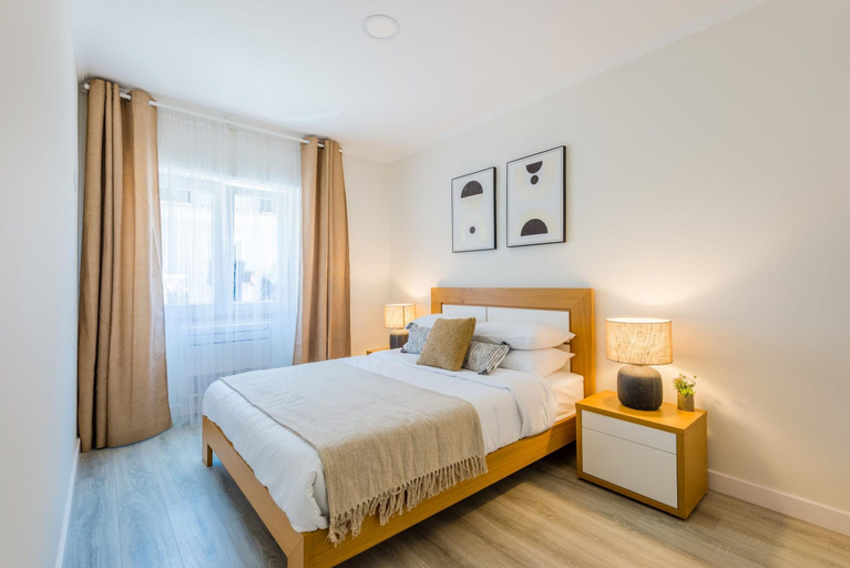 Room 4, Bela Vista B in Lisboa, Lisbon