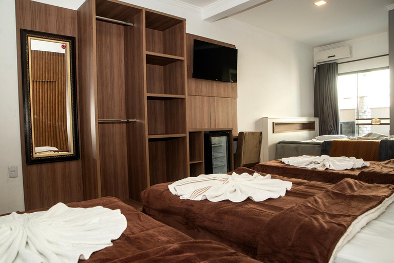 Bedroom 1, Hotel Estrela do Mar, Penha