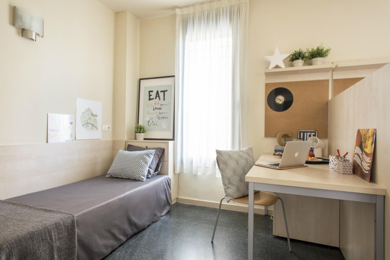 Bedroom 3, Residencia Universitaria Resa Giner de Los Rios, Madrid