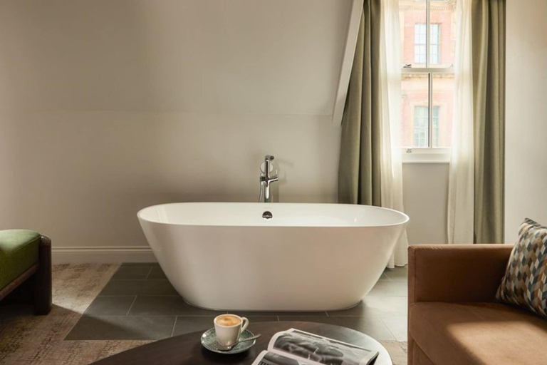 Bathroom 5, Hotel Indigo Leeds by IHG, Leeds