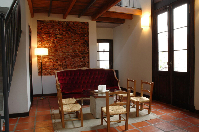 Public Area 3, Posada Gotan, Distrito Federal