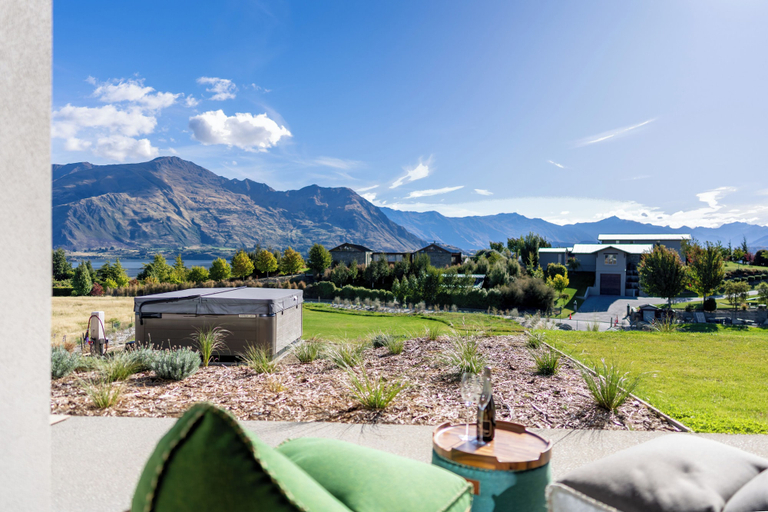 Others 5, Ridgecrest - Lake Views - Sleeps 12, Queenstown-Lakes