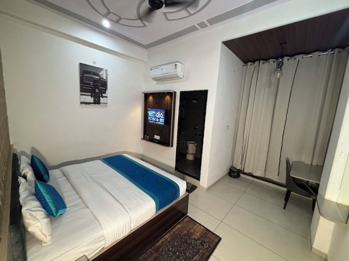 Bedroom 11