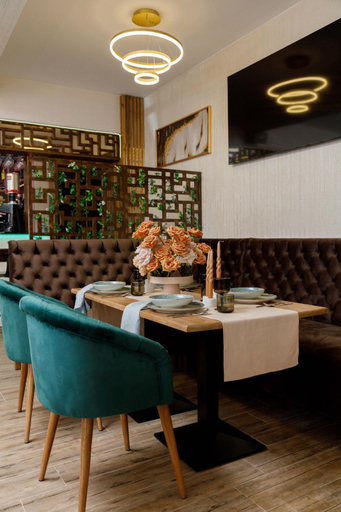 Food & Drinks 4, Pensiunea Natalya, Bacau