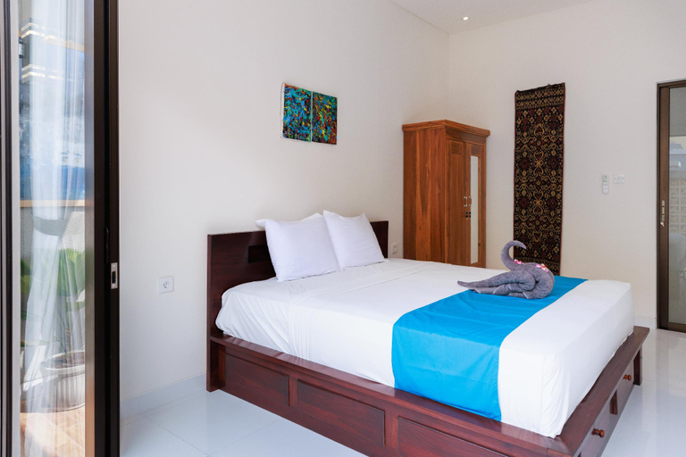 Bedroom 2, Lara Villa Berawa 2 Bedrooms Private Pool, Badung