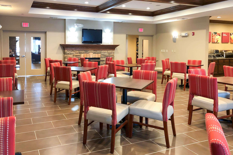 Food & Drinks 5, Comfort Suites Oshkosh Area, Winnebago