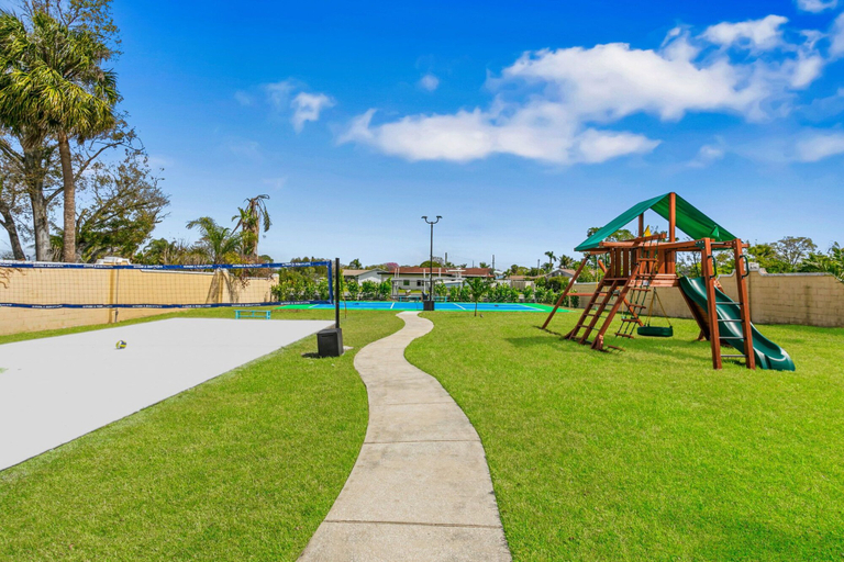 Others 4, Waterfront Private Pool Pickleball Court Game Room, Hillsborough
