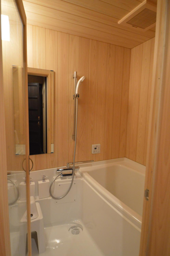 Bathroom 3, Rinn Kujofujinoki WEST, Kyoto