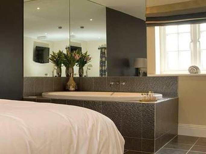 Bathroom 4, The Keep, Somerset