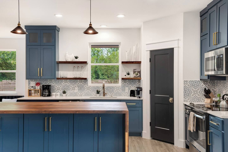 Others 3, Luminous and Cozy 3BR 2Bath Escape, Lee