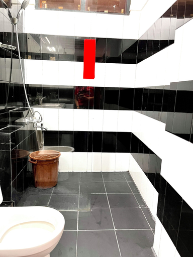 Bathroom 3, Subhas Hotel, Jaffna